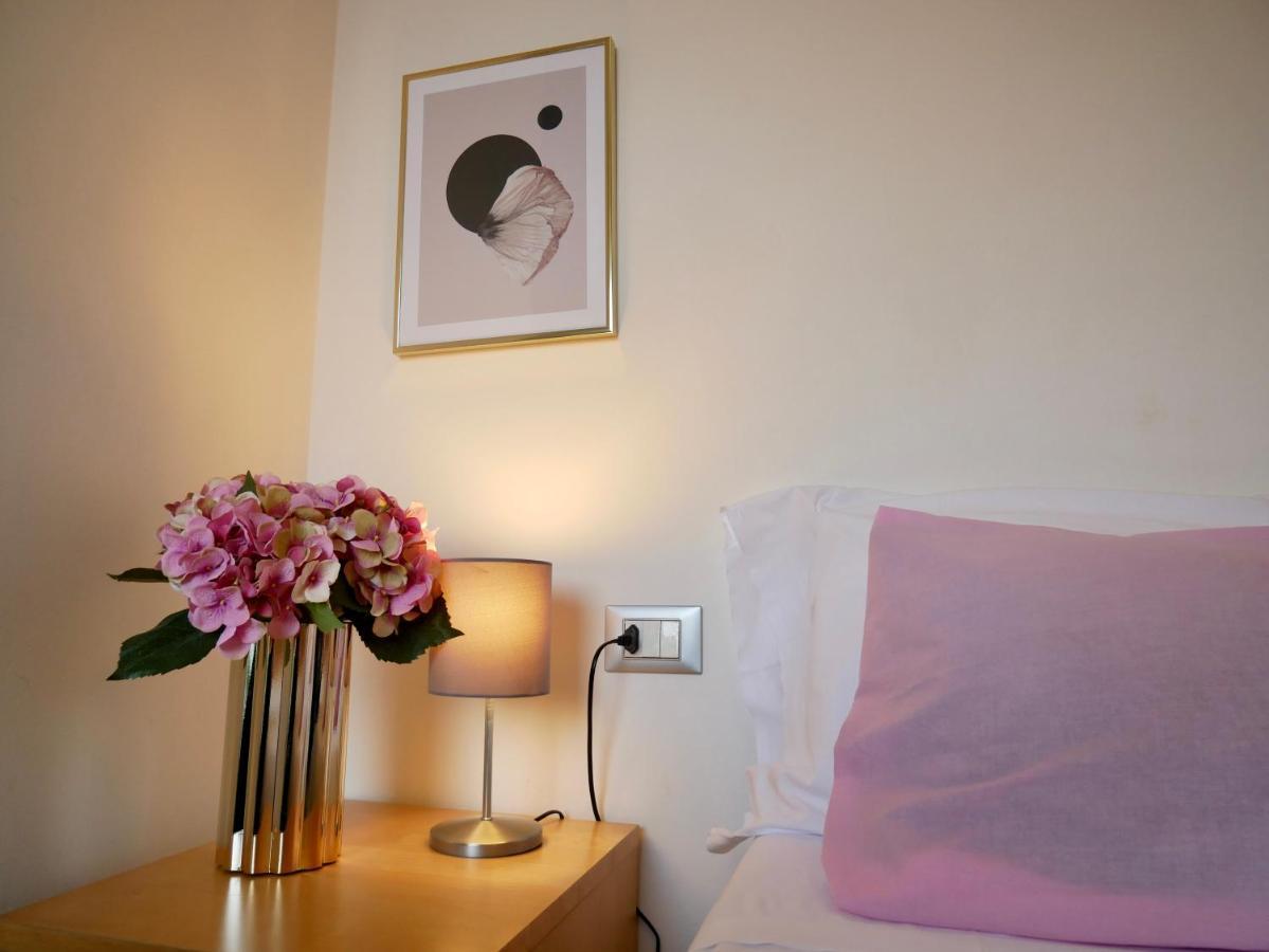 Ferienwohnung Diadema Pink - Immobili E Soluzioni Rent Bergamo Exterior foto